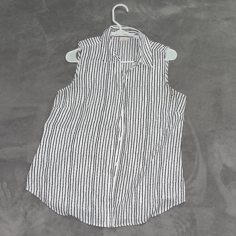 Van Heusen Sleeveless Blouse